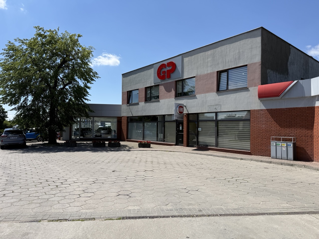 Budynek GP Nysa od frontu