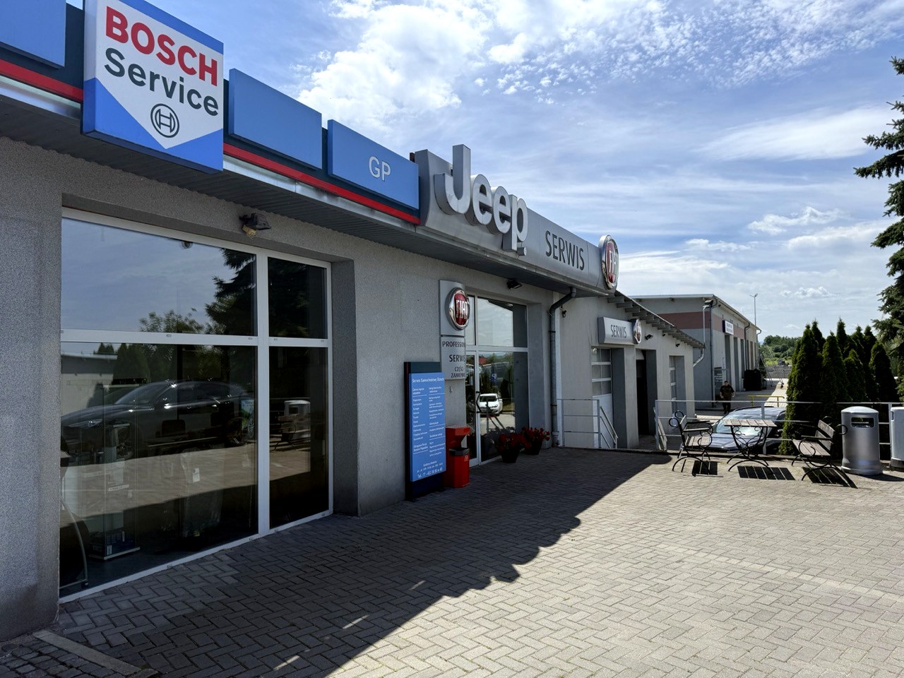 Wejście do serwisu Fiat Professional GP Nysa