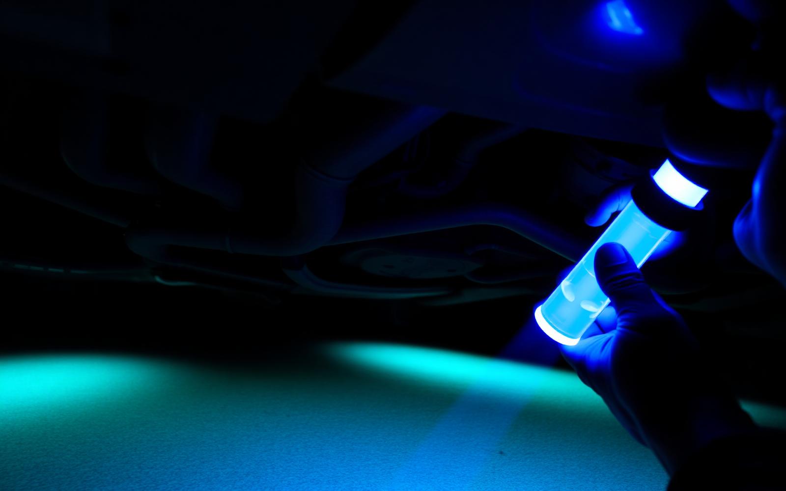 Kontrola pokrycia INNOTEC lampą UV